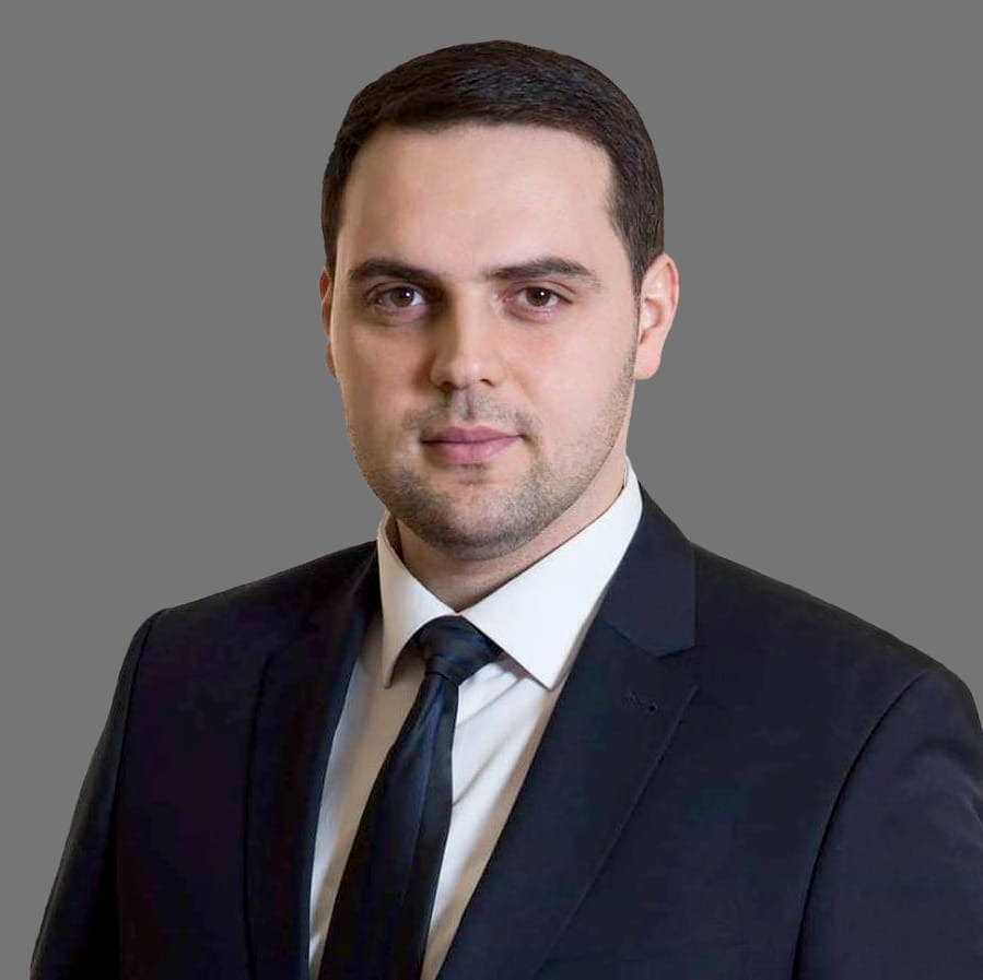 Satınalma meneceri kimdir və o nə iş görür? | Qəhrəman Abbasov fikirlərini bölüşür