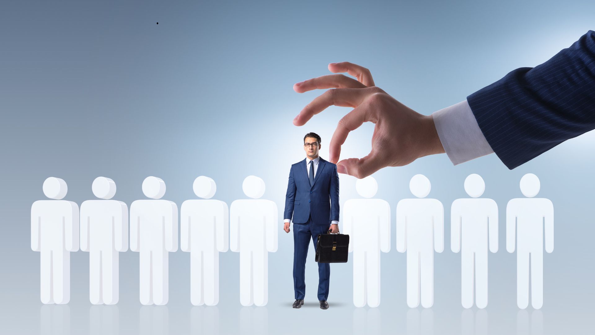 İşçi təcrübəsində fərqlənmə strategiyaları nələrdir?